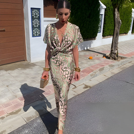 CAJSA™ LANG KJOLE MED SNOET V-HALS